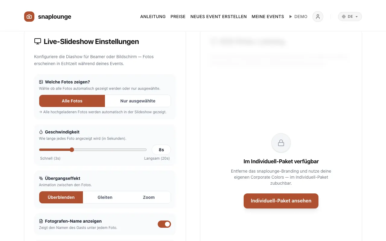 Bild aus der App: Einstellen kannst du alles in der Event-Verwaltung unter „Live-Slideshow Einstellungen“: welche Fotos laufen, Geschwindigkeit (3–20 Sekunden), Übergang, Name des Fotografen und eingeblendeter QR-Code.